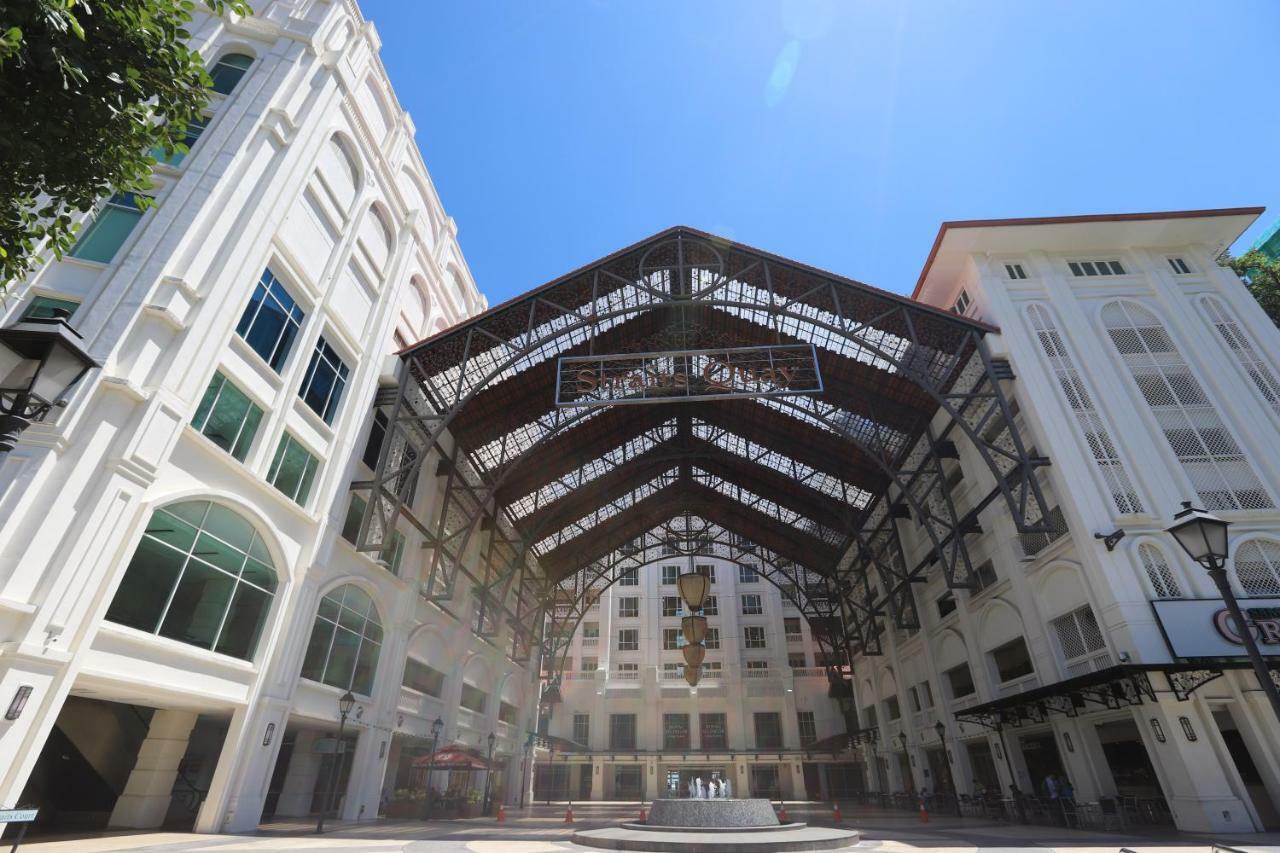 The Straits Quay Marina By Messina Clive Apartment George Town Exterior photo