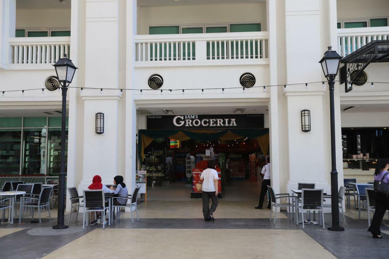 The Straits Quay Marina By Messina Clive Apartment George Town Exterior photo